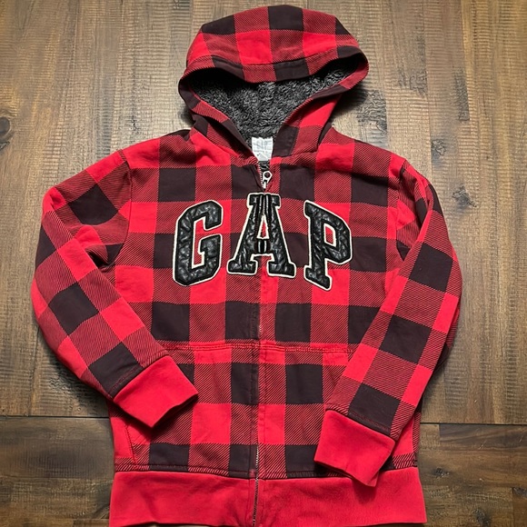 gap fuzzy hoodie